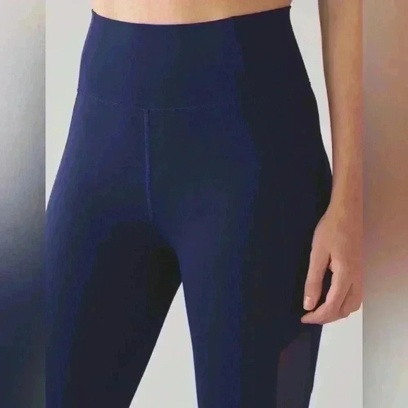 Lululemon Hot Like Agni Pant size 6 - Picture 3 of 11